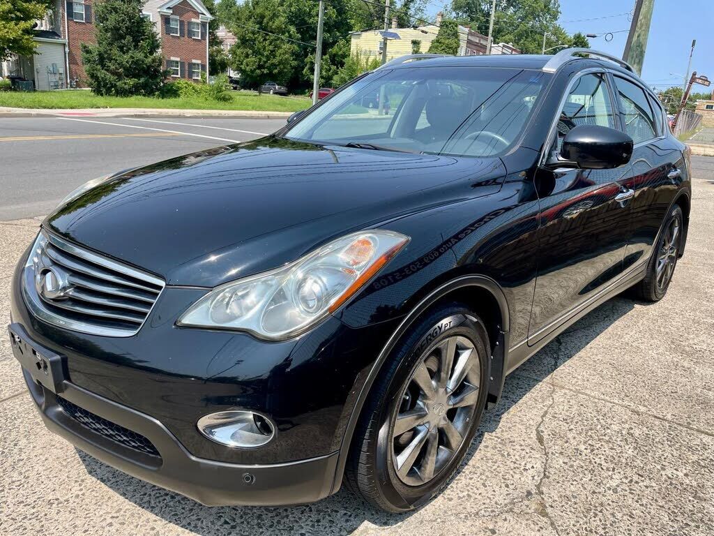 2011 INFINITI EX35