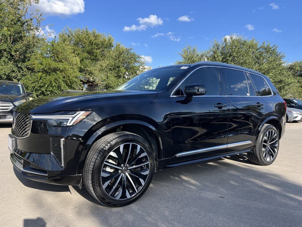 2026 VOLVO XC90