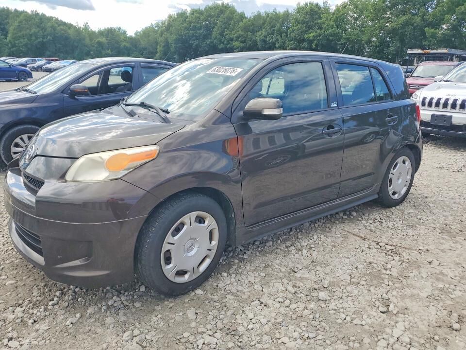 2011 TOYOTA SCION