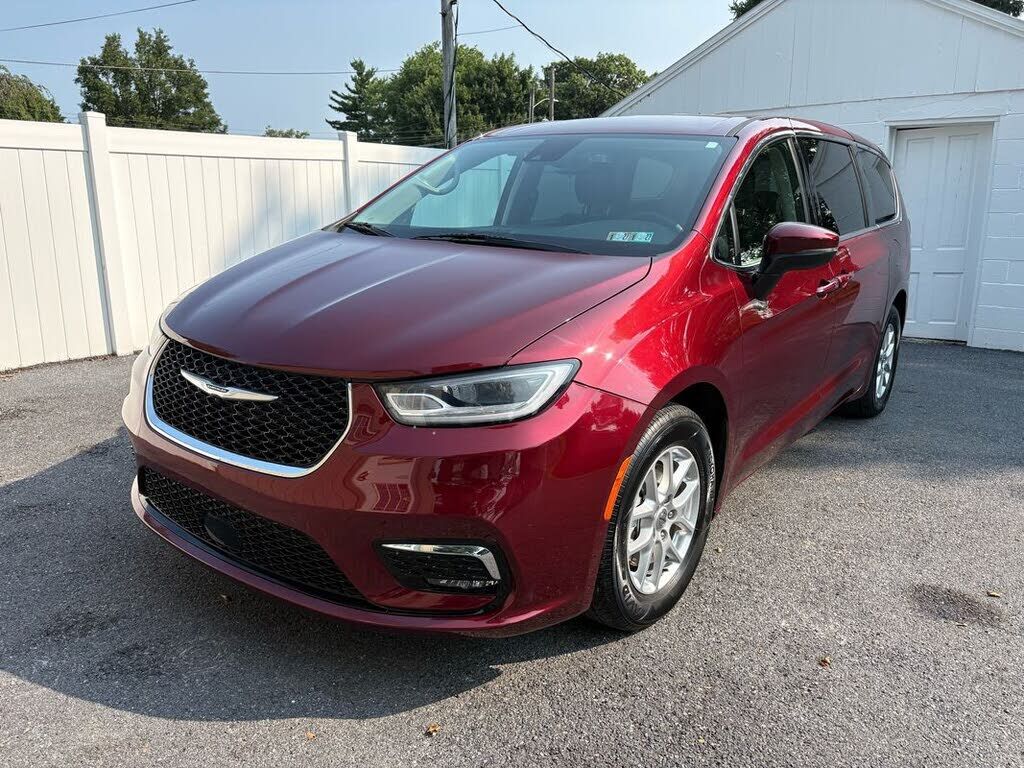 2023 CHRYSLER Pacifica