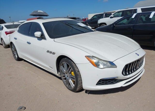 2017 MASERATI Quattroporte