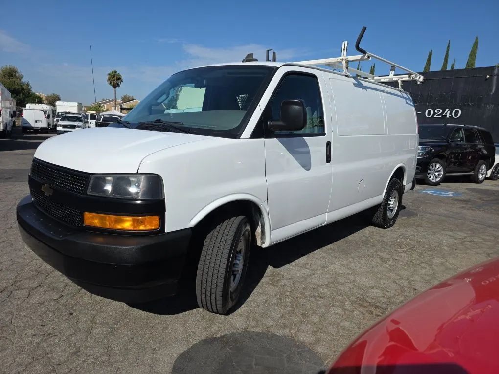 2019 CHEVROLET Express