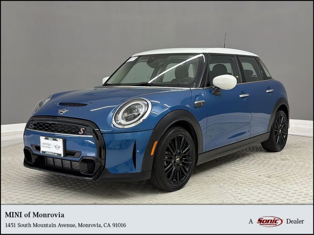 2024 MINI Hardtop