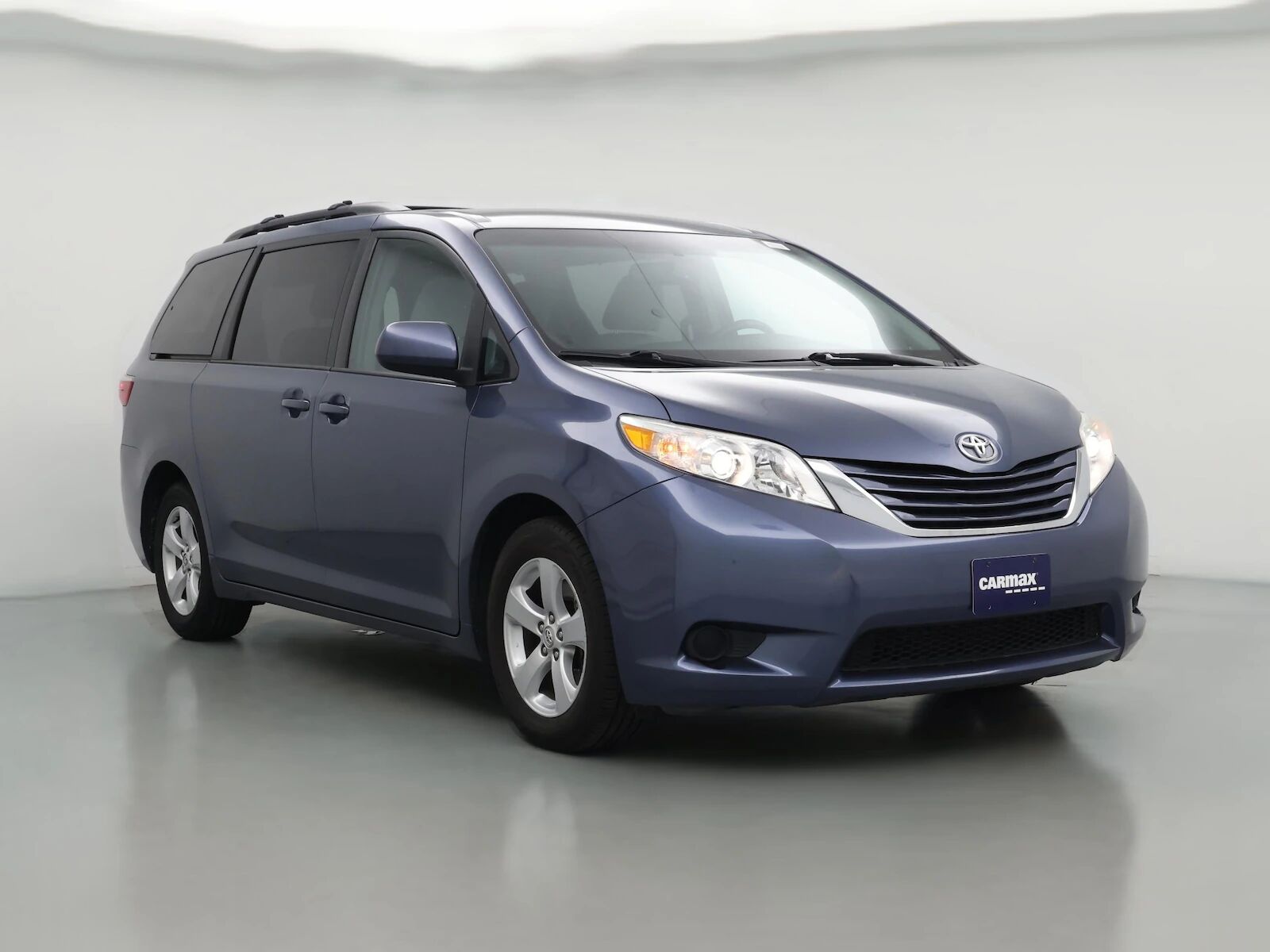 2016 TOYOTA Sienna