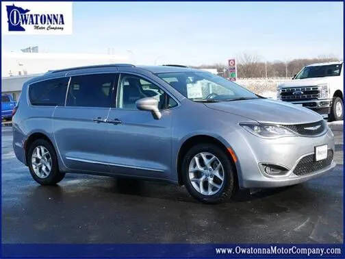 2020 CHRYSLER Pacifica