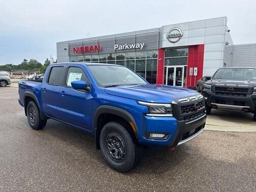 2026 NISSAN Frontier