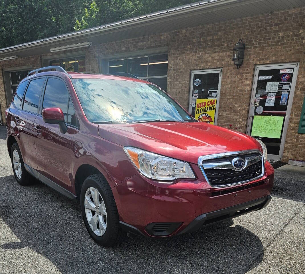 2016 SUBARU Forester