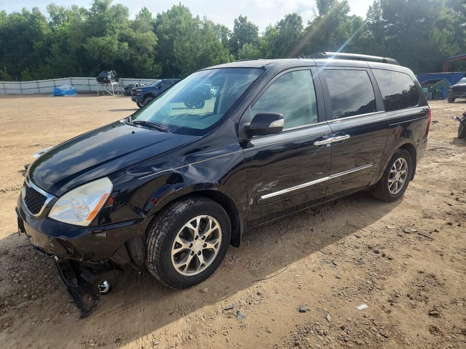 2014 KIA Sedona