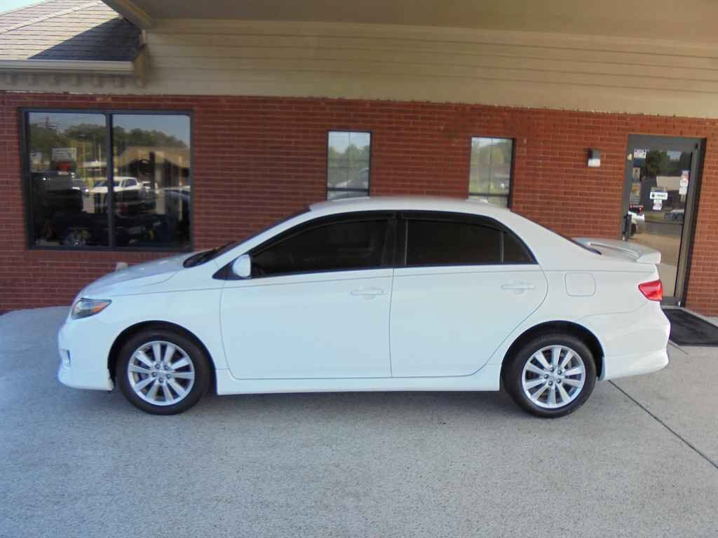 2010 TOYOTA Corolla