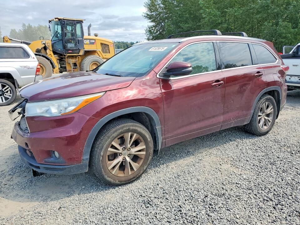 2015 TOYOTA Highlander