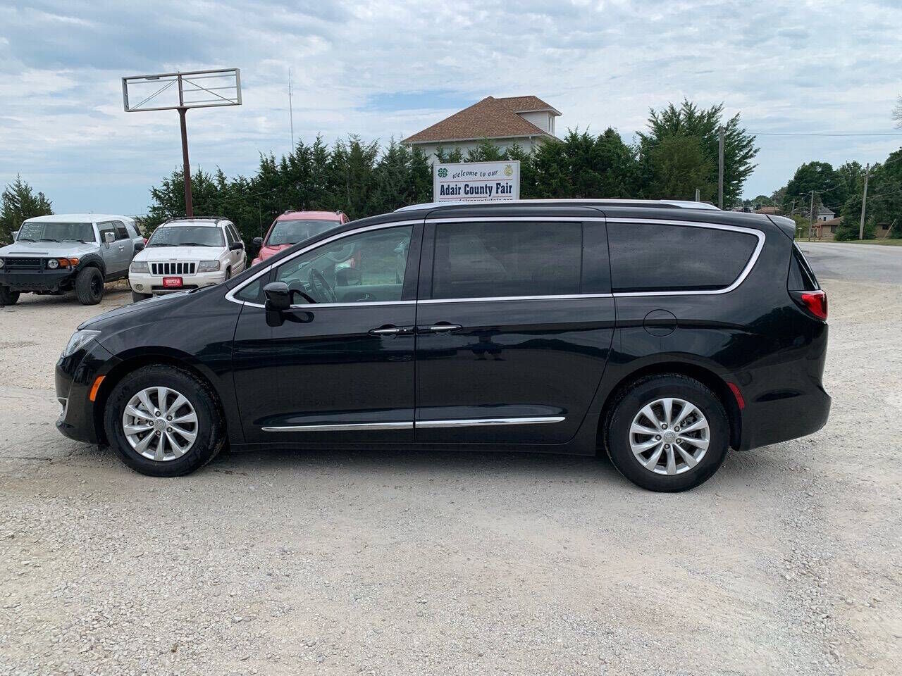 2019 CHRYSLER Pacifica