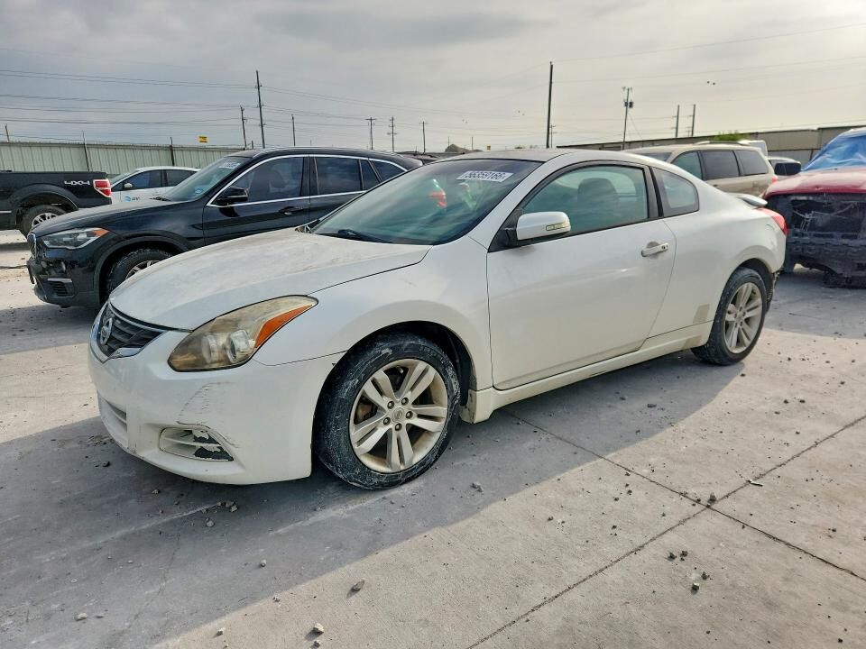 2010 NISSAN Altima