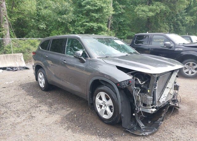 2021 TOYOTA Highlander
