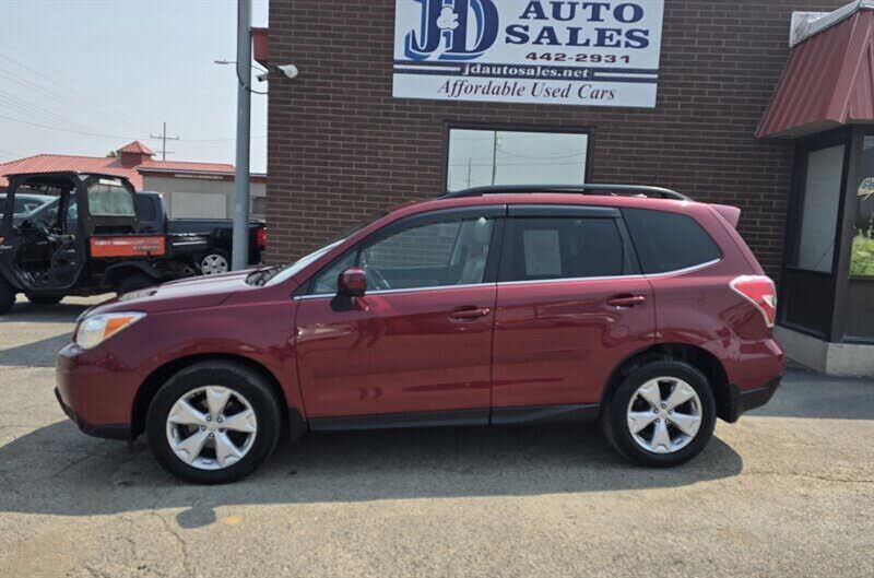 2015 SUBARU Forester