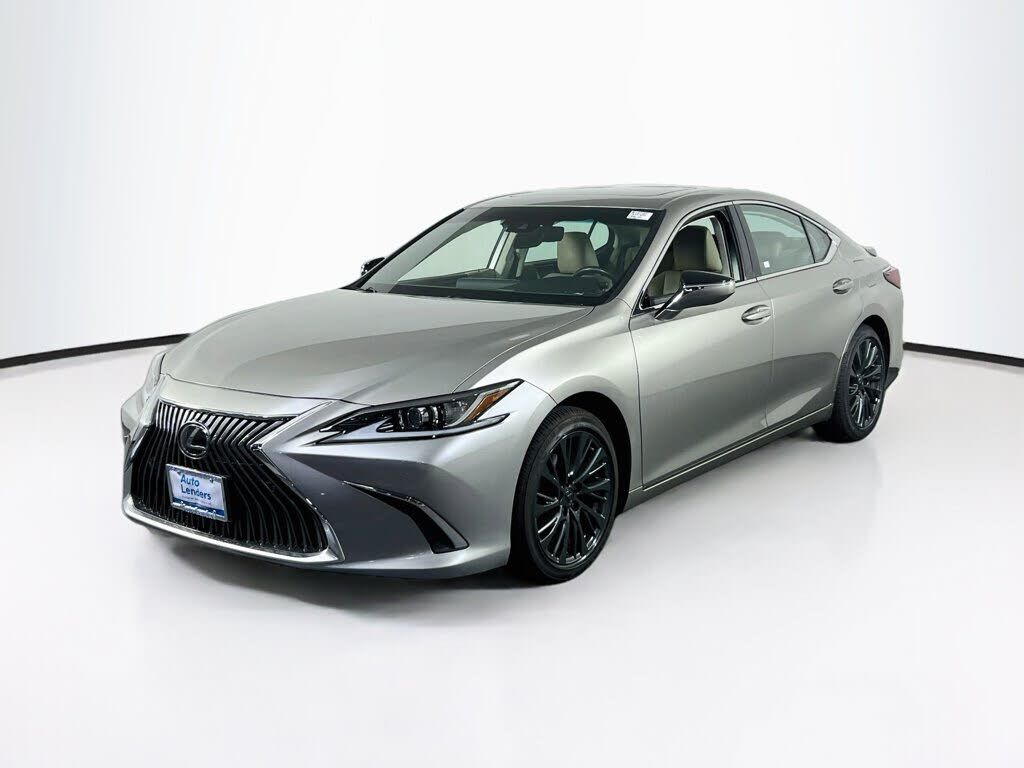 2021 LEXUS ES
