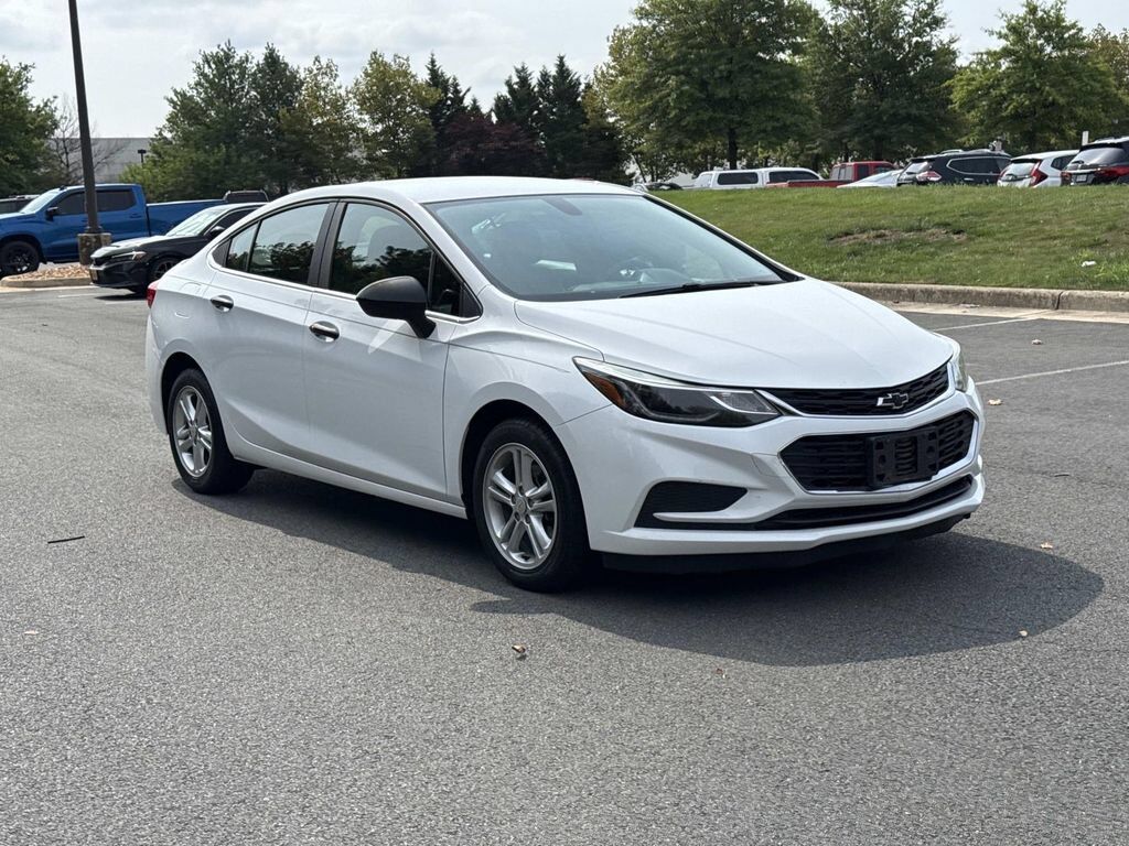 2017 CHEVROLET Cruze