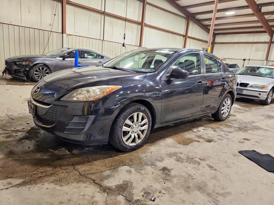 2010 MAZDA Mazda3