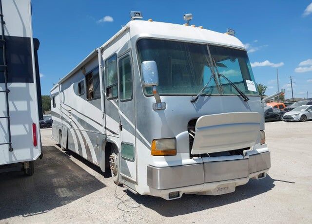 1999 FREIGHTLINER VCL Chassis