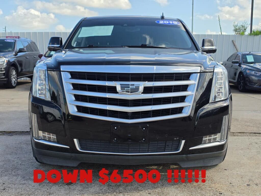 2019 CADILLAC Escalade