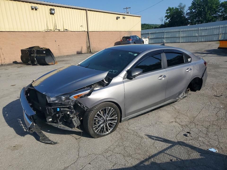 2023 KIA Forte