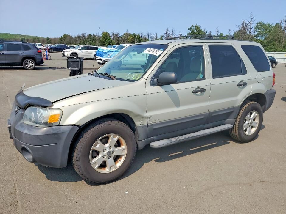 2005 FORD Escape