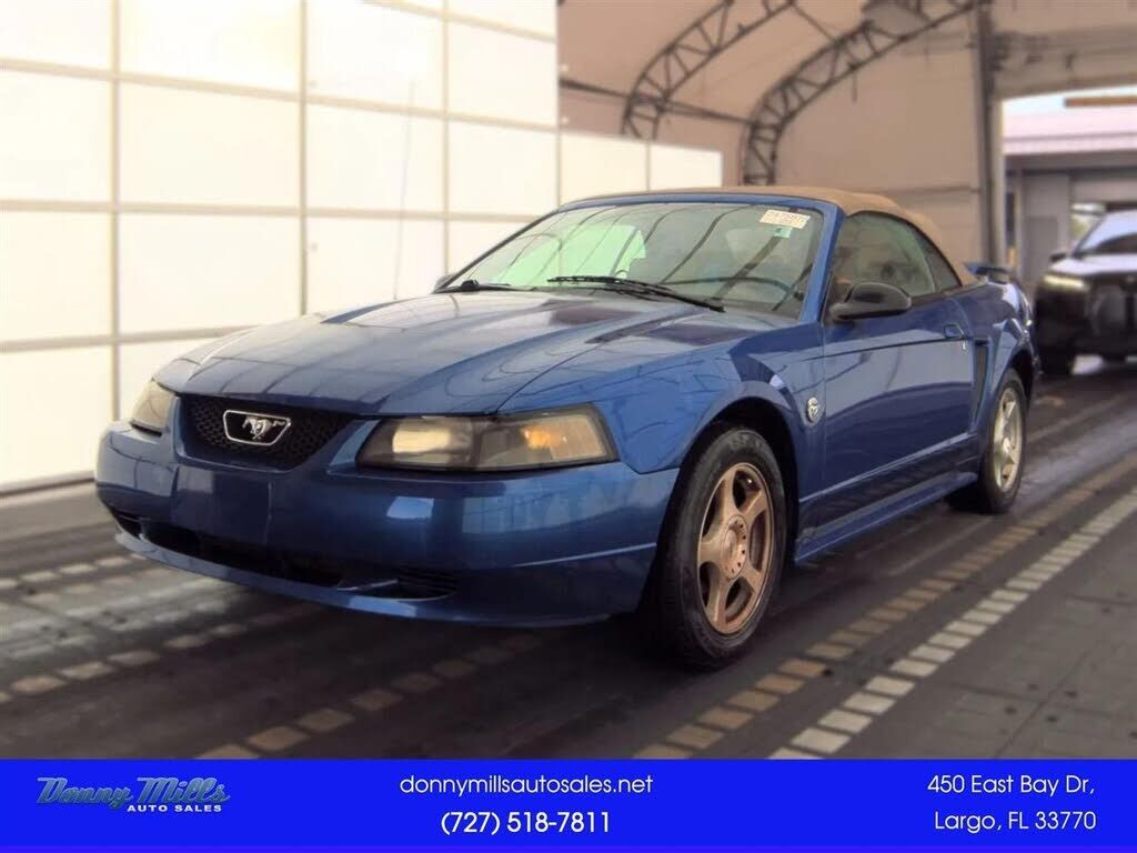 2004 FORD Mustang