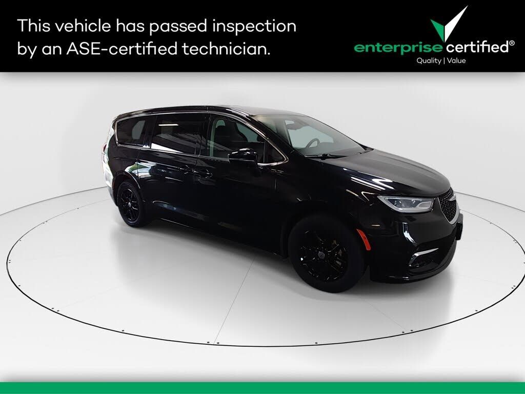 2023 CHRYSLER Pacifica