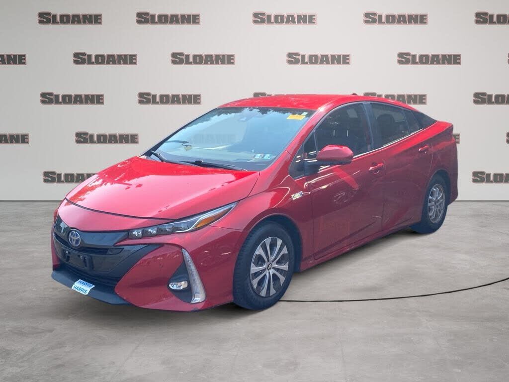 2021 TOYOTA Prius