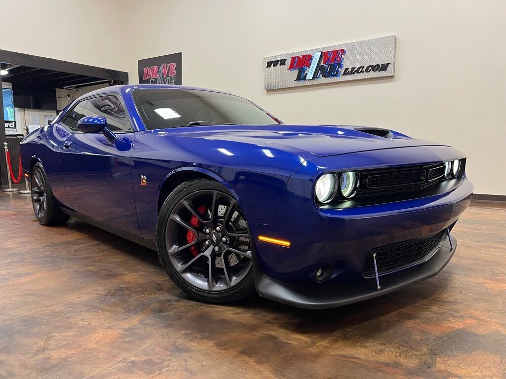 2021 DODGE Challenger