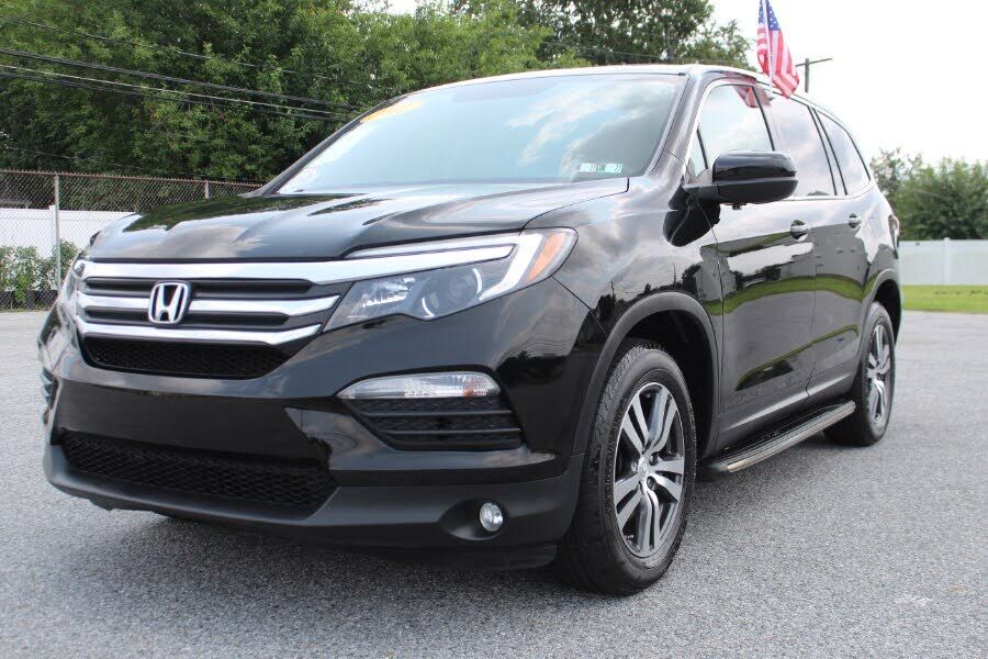 2017 HONDA Pilot