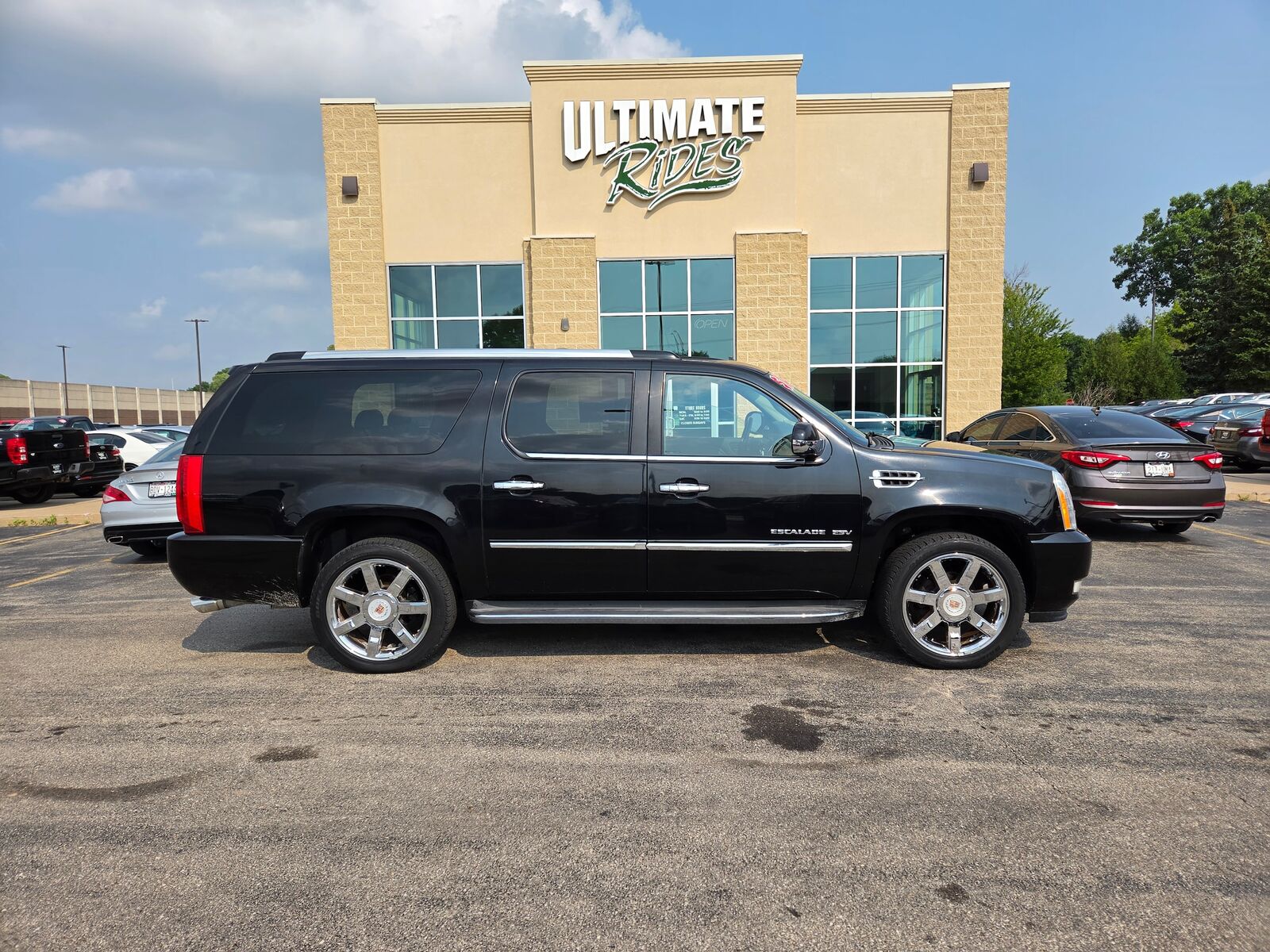 2013 CADILLAC Escalade