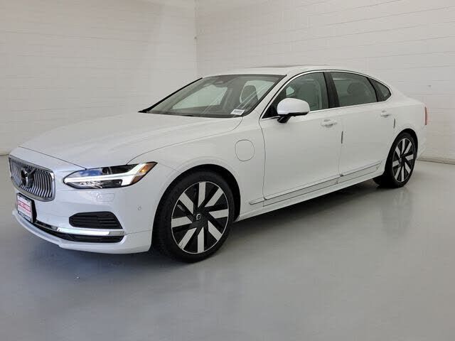 2024 VOLVO S90