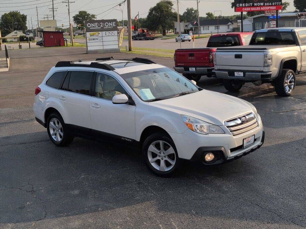 2014 SUBARU Outback