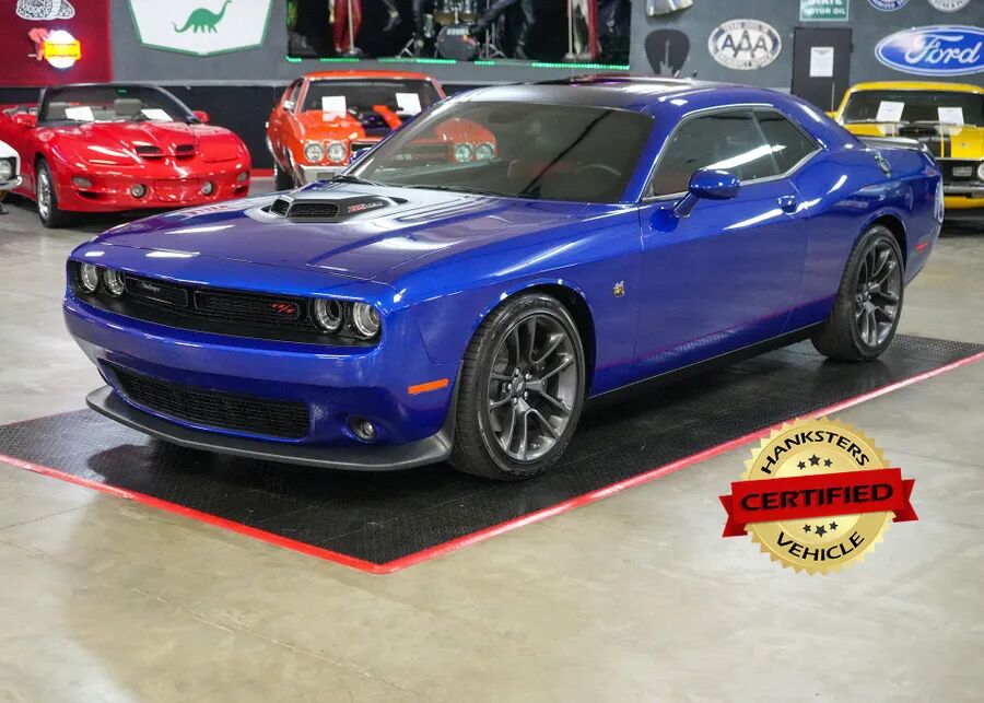 2022 DODGE Challenger