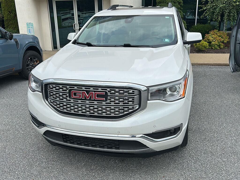 2017 GMC Acadia