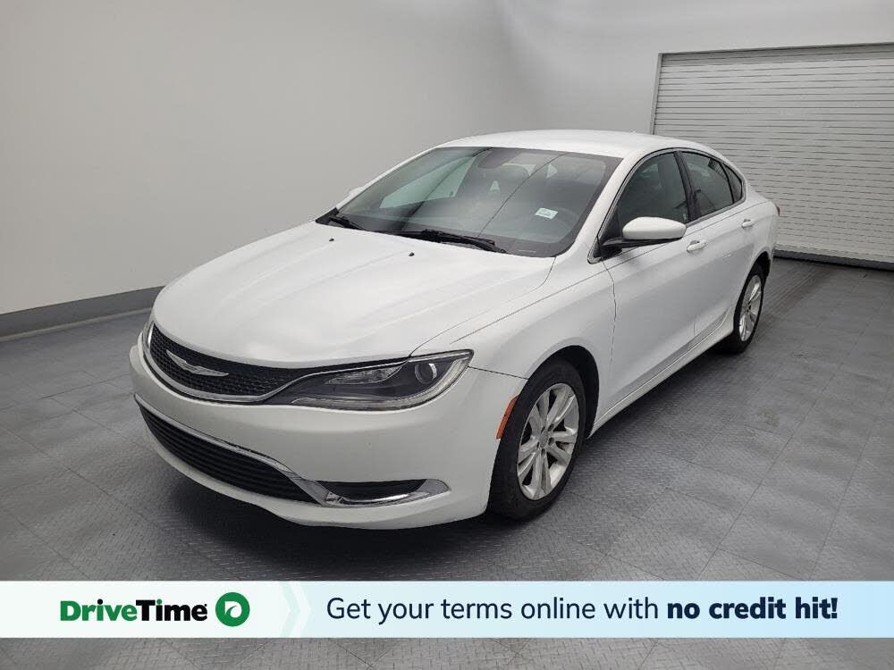 2016 CHRYSLER 200