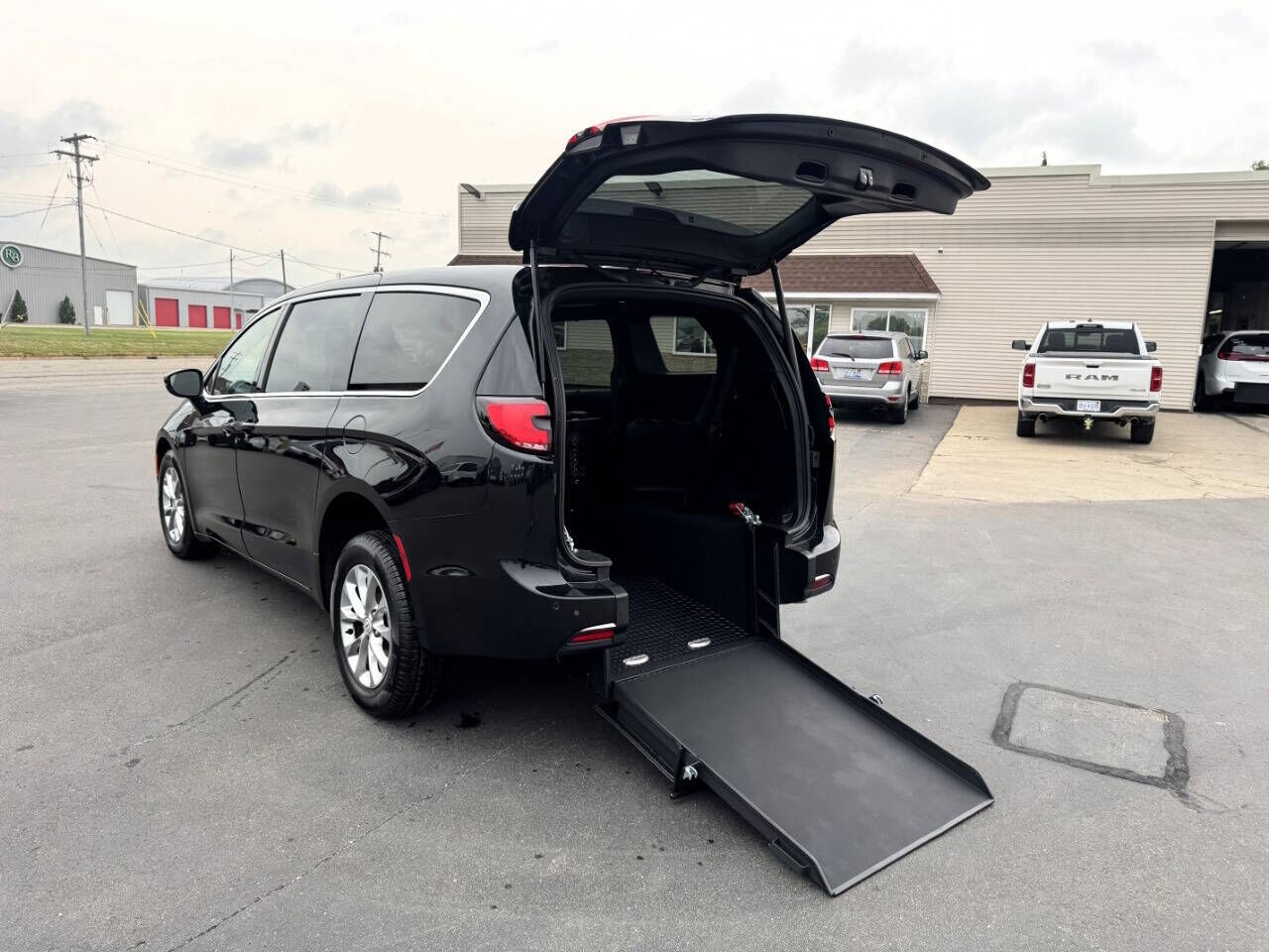 2026 CHRYSLER Pacifica