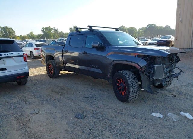 2022 TOYOTA Tundra