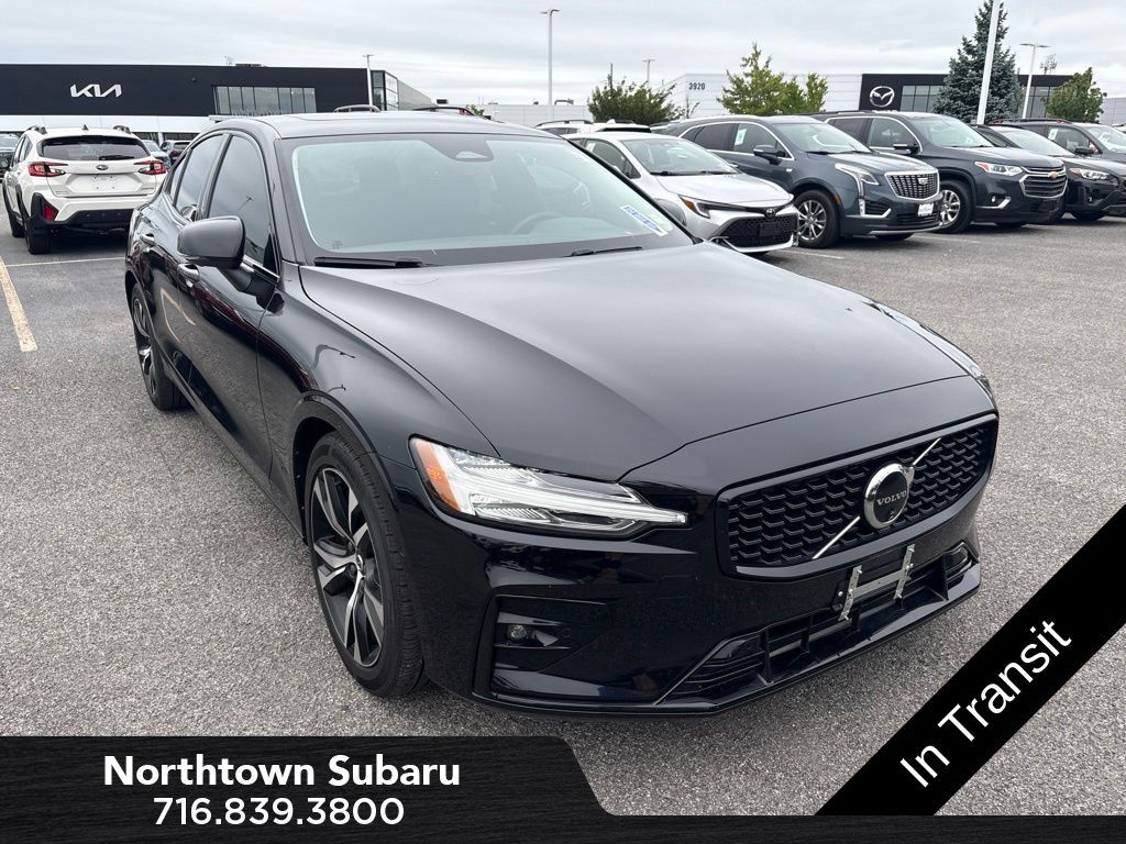 2024 VOLVO S60