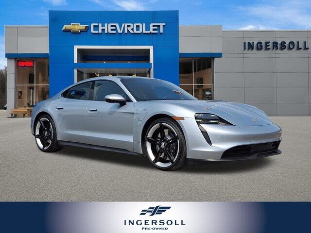 2024 PORSCHE Taycan