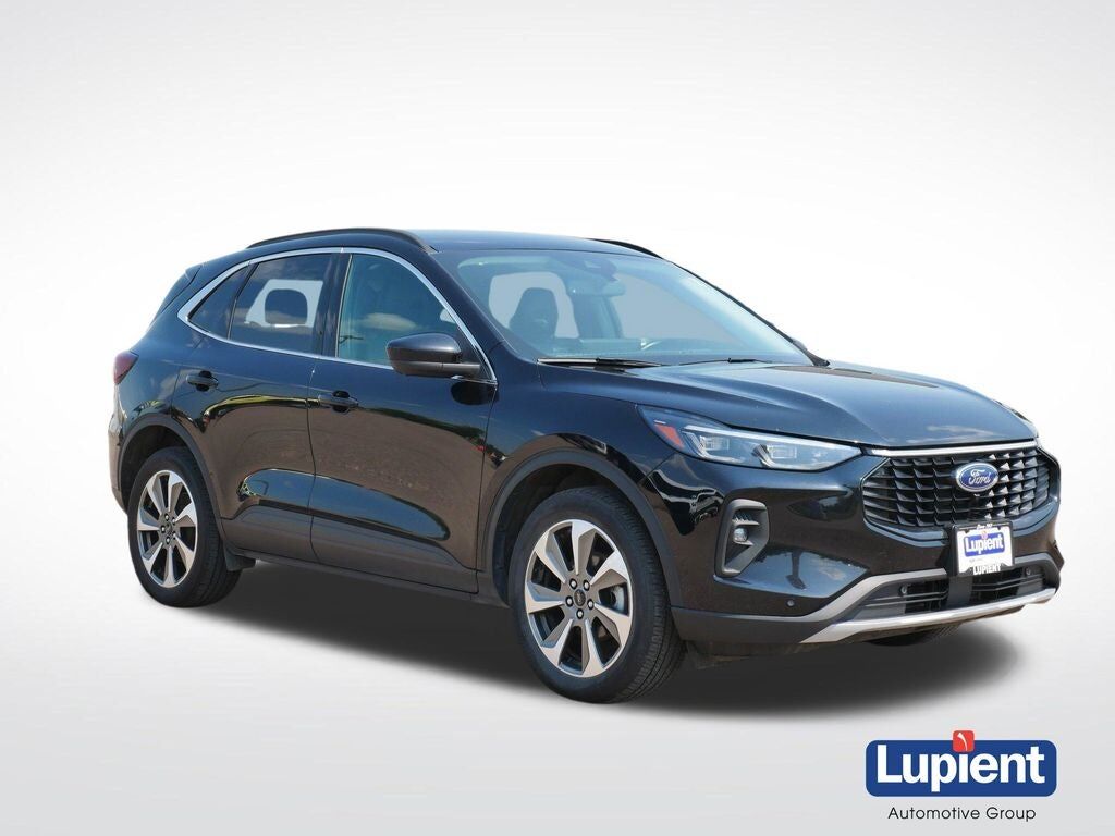 2024 FORD Escape