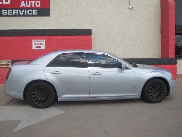 2013 CHRYSLER 300