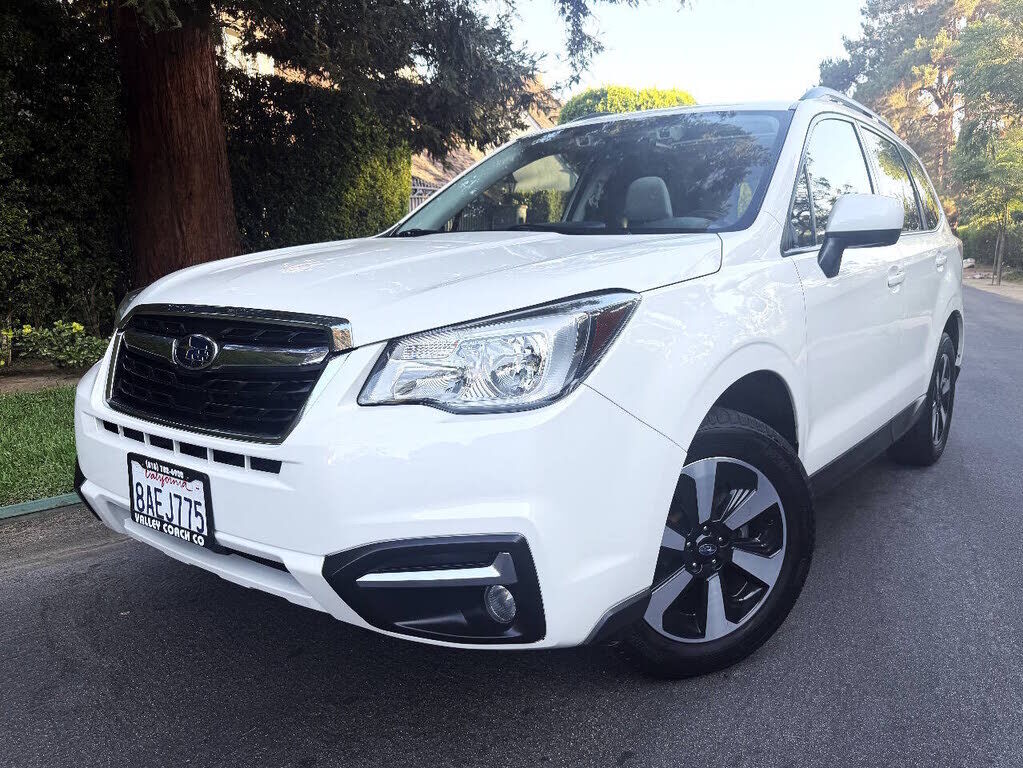 2017 SUBARU Forester