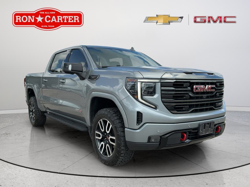 2023 GMC Sierra