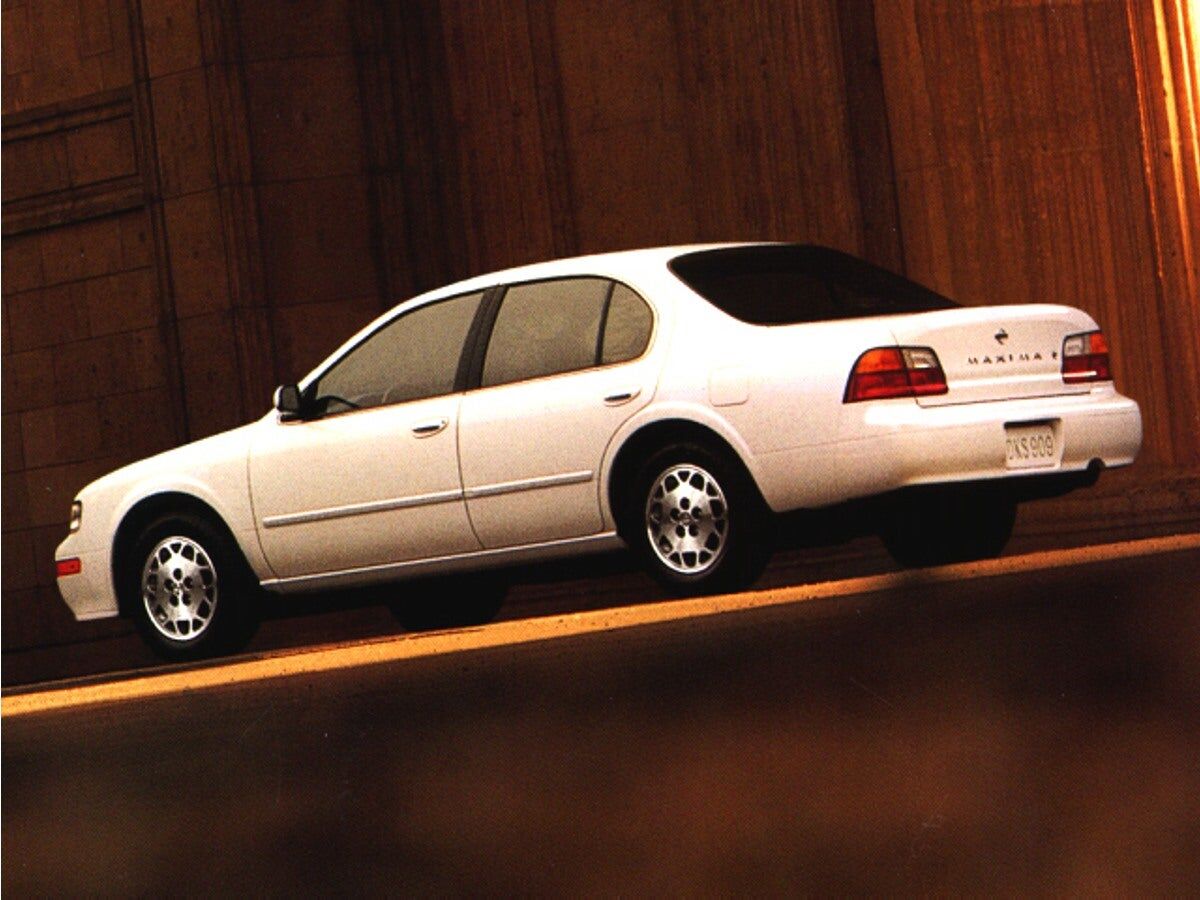 1996 NISSAN Maxima