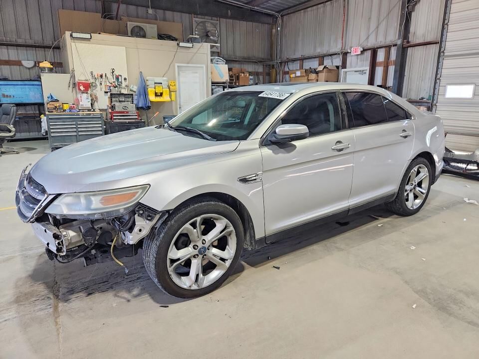 2010 FORD Taurus
