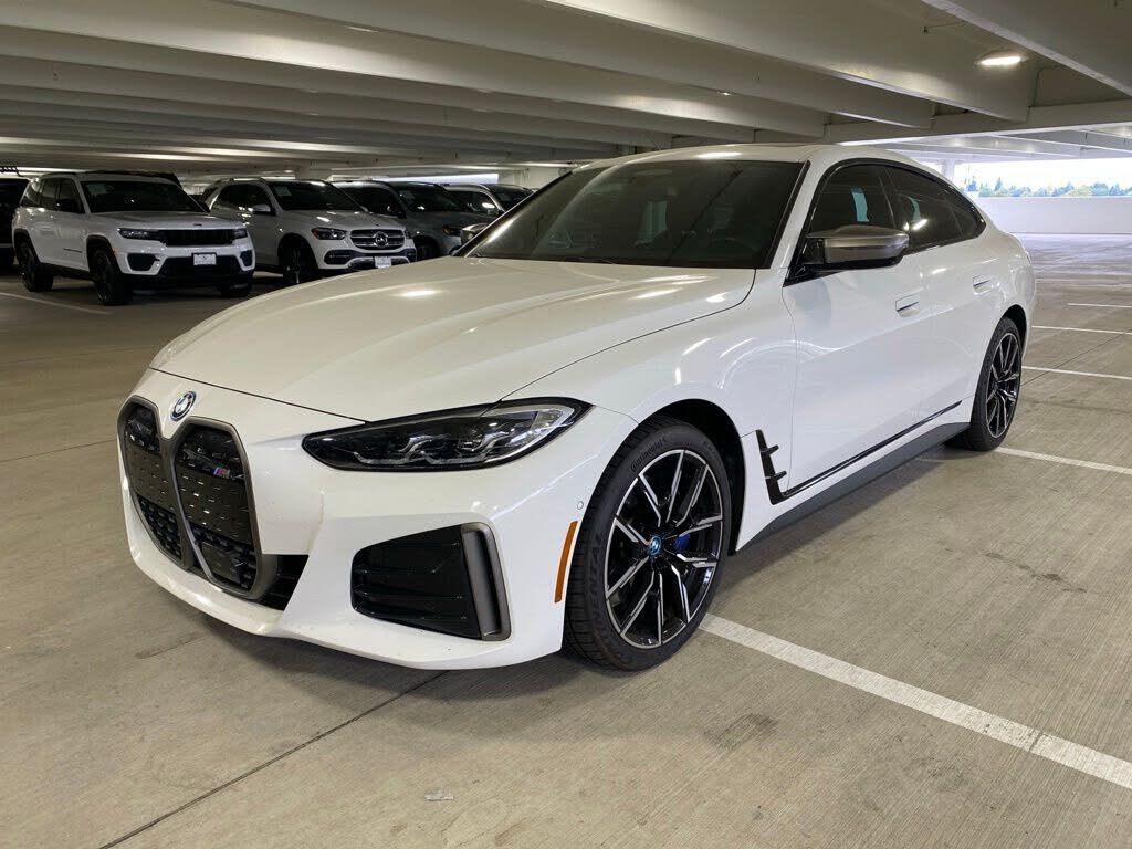 2024 BMW i4