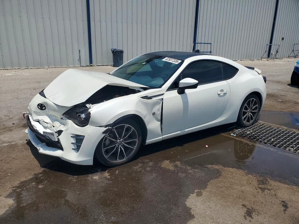 2019 TOYOTA 86