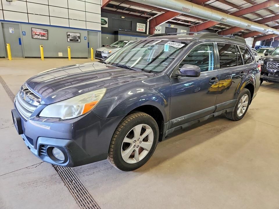 2014 SUBARU Outback