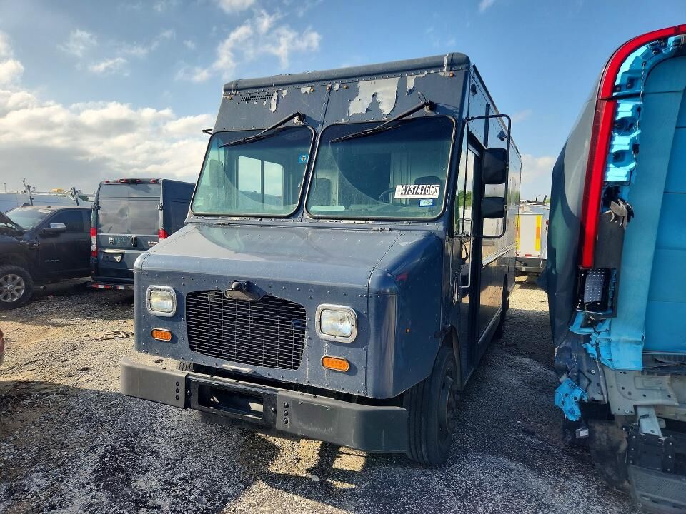 2021 FREIGHTLINER MT 45G Front Gasoline Engine Walk in Van Chassis